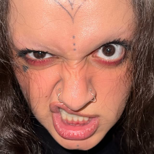 @2andiababaei profile picture