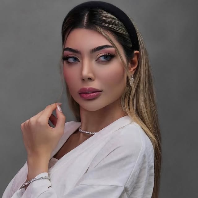 @anahitaarab profile picture