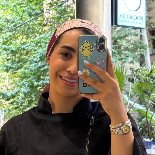 @ayda__ghezelbash profile picture