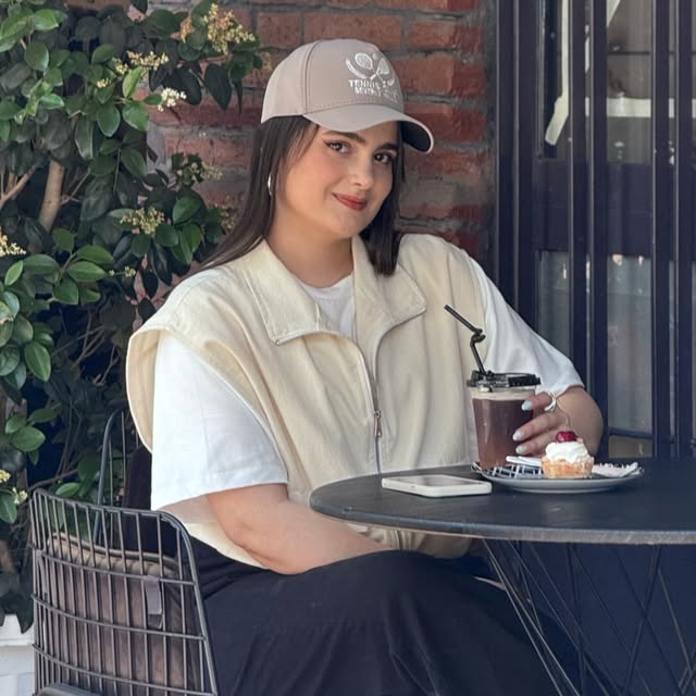 @aynazdailys profile picture