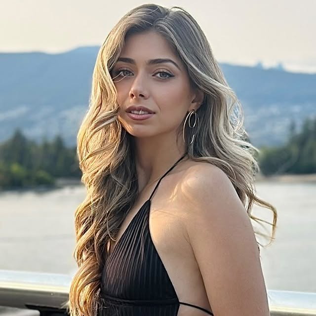 @bahare profile picture