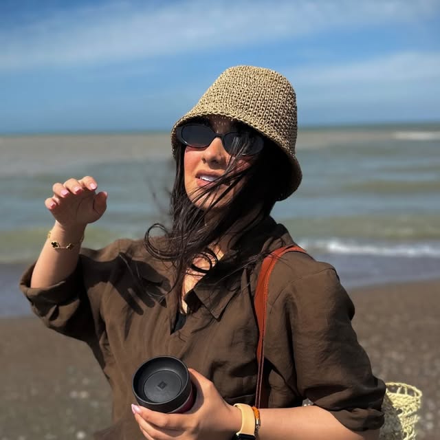 @dailybyaida profile picture