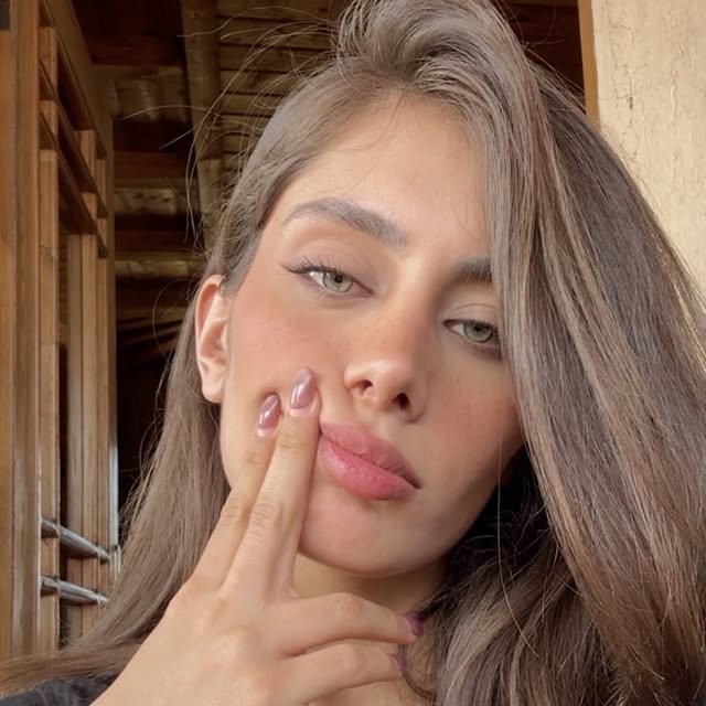 @elaaheabedi profile picture