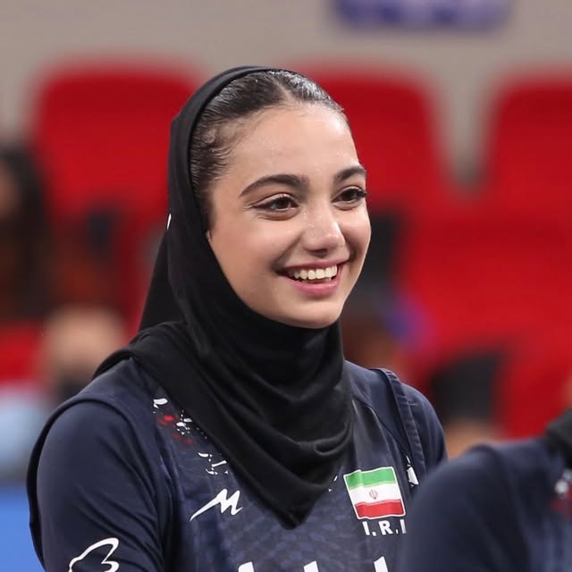 @elahe_poorsaleh profile picture