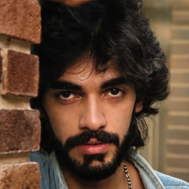 @emadghra profile picture