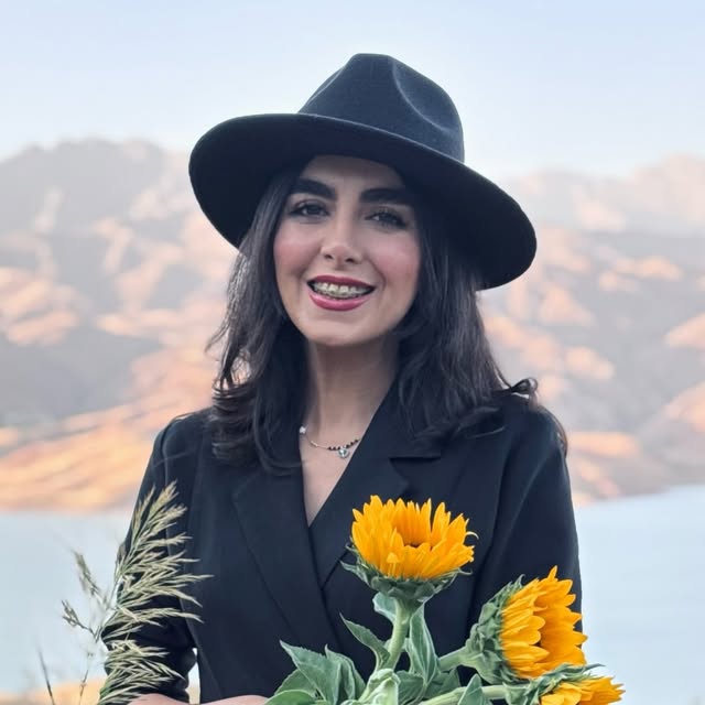 @famikhoubani profile picture