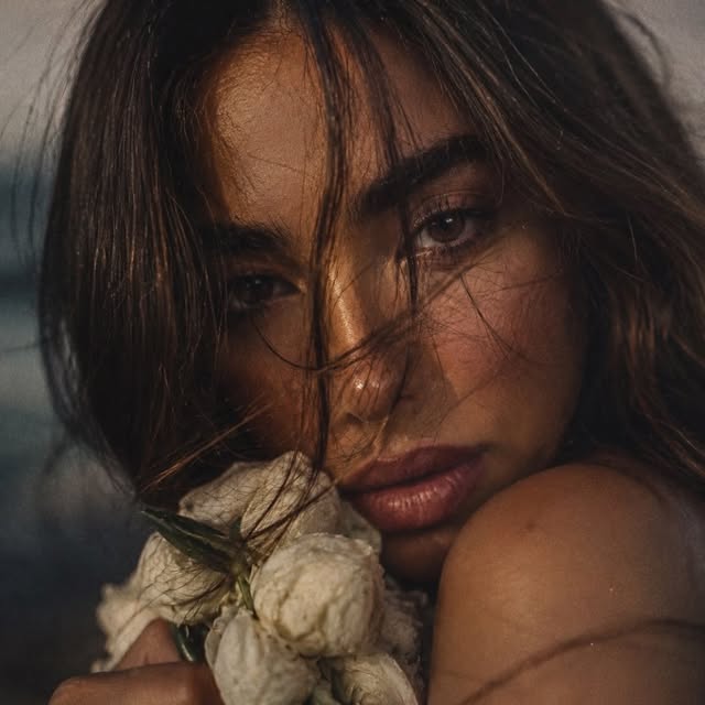 @farzane.nvr profile picture