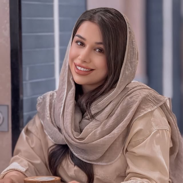 @fatemeh_m_28 profile picture