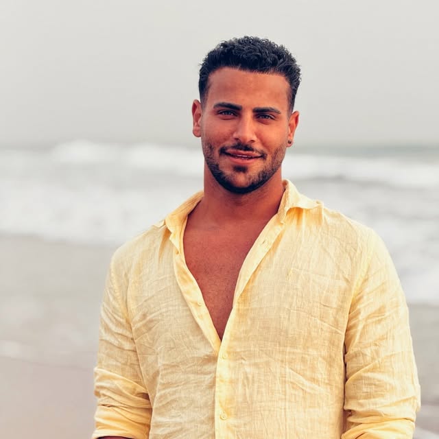 @hosein.godarzii1 profile picture
