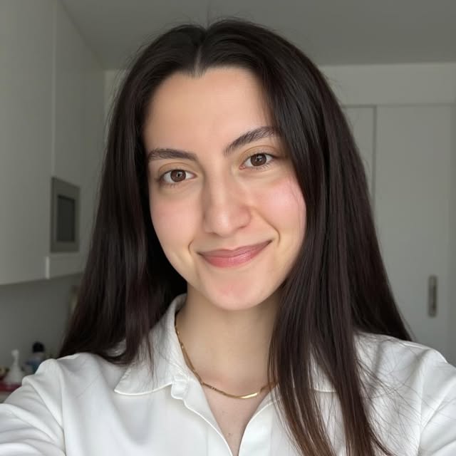@kimiamavaddat profile picture