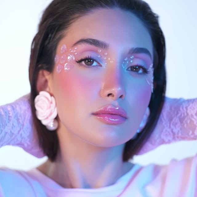@melinataj profile picture