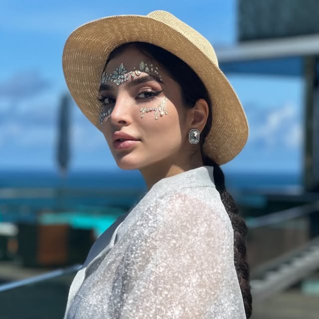 @nazanin profile picture