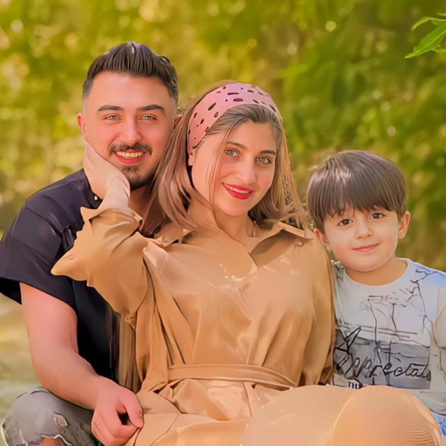 @nazanin_family3 profile picture
