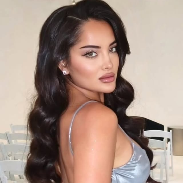 @rebeccaghaderi profile picture