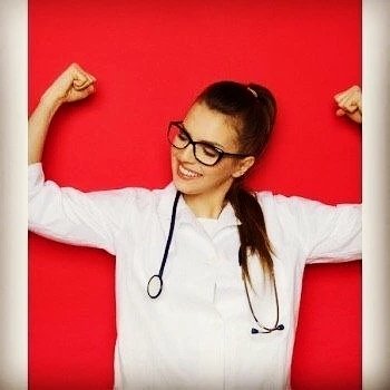@romoz_pezeshki profile picture