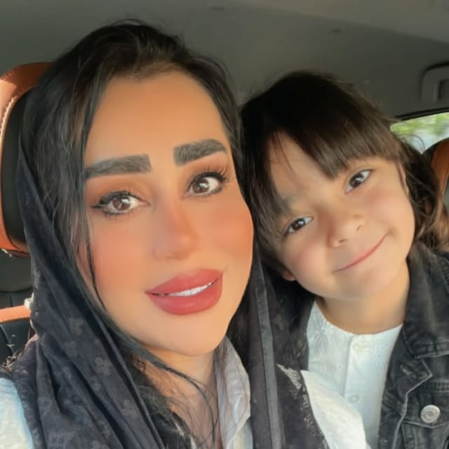@saadati_familly profile picture