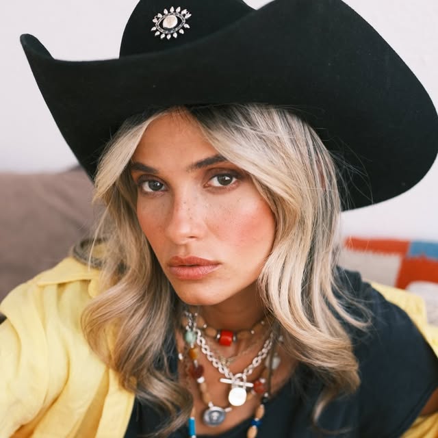 @the__saltyblonde profile picture
