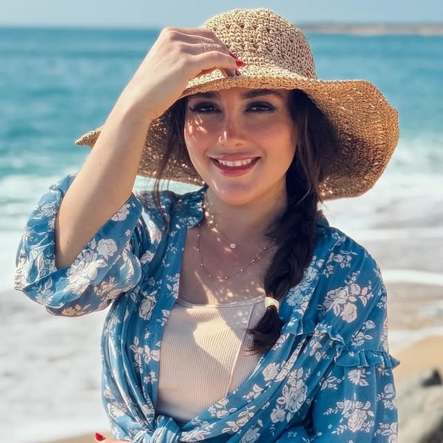 @tina_travel_art profile picture