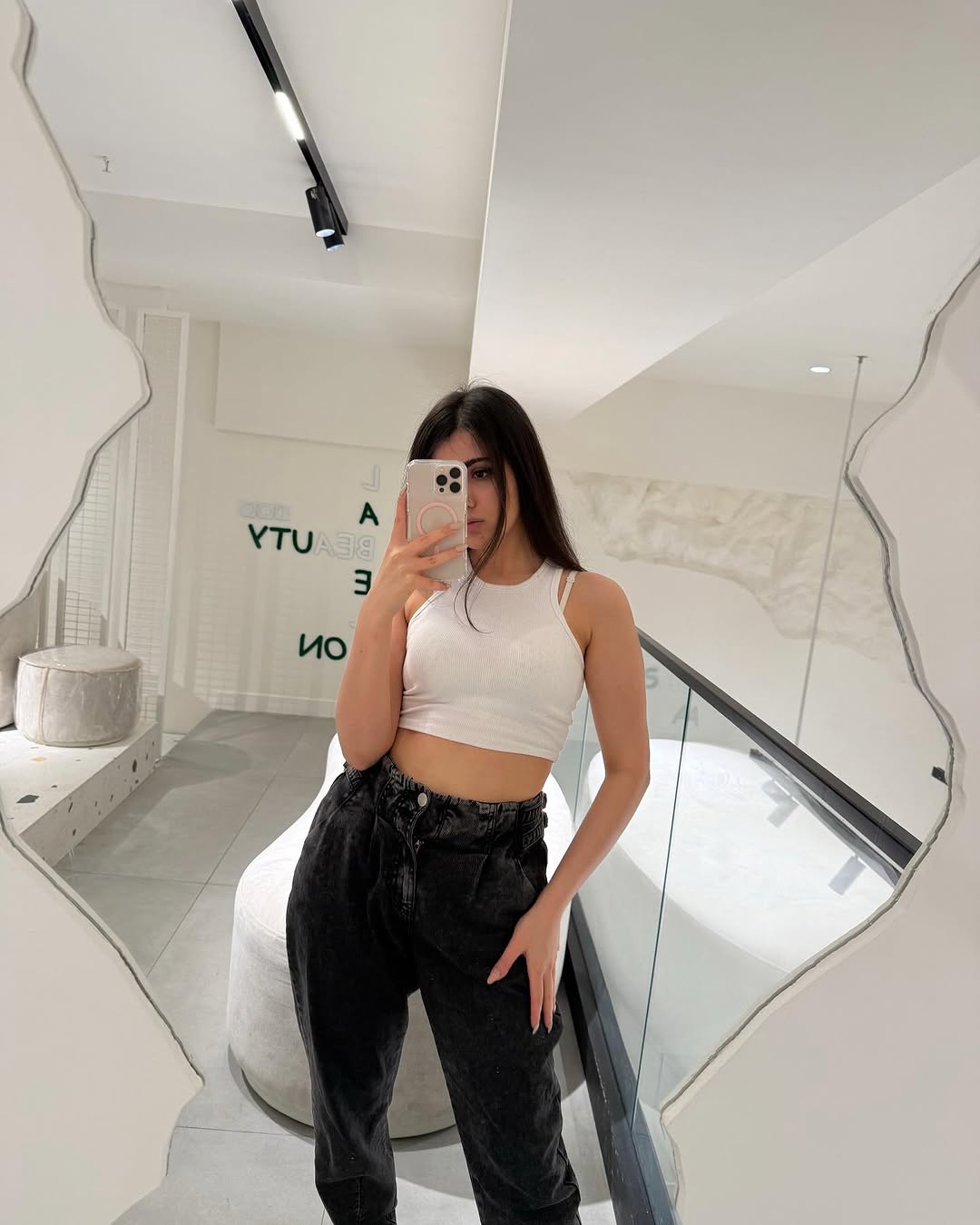 پست اینستاگرام DIW9m_FO-ig