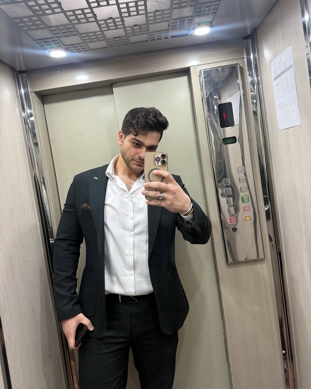 پست اینستاگرام DJeXgHIswU6