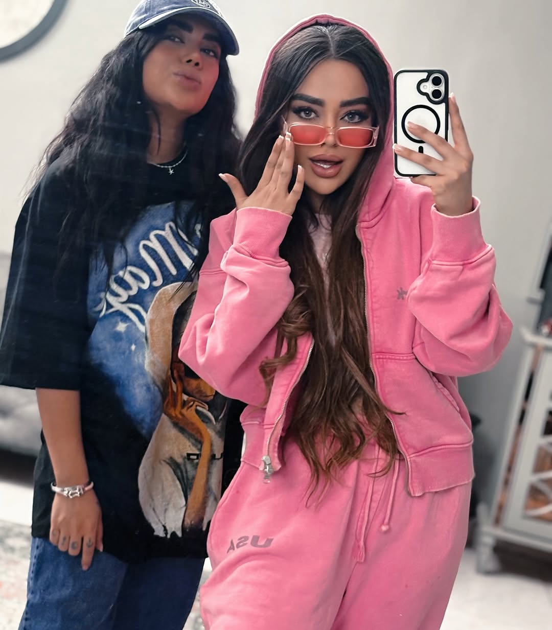 پست اینستاگرام DPReRI9CDi0