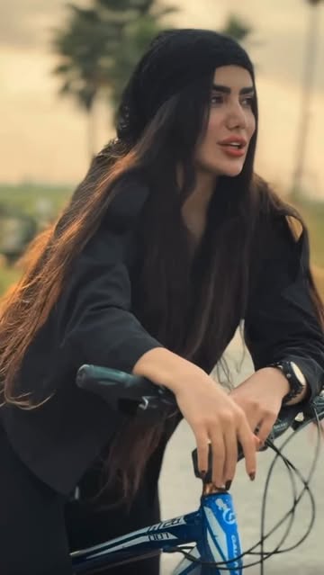 پست اینستاگرام DP_GdcajpLo
