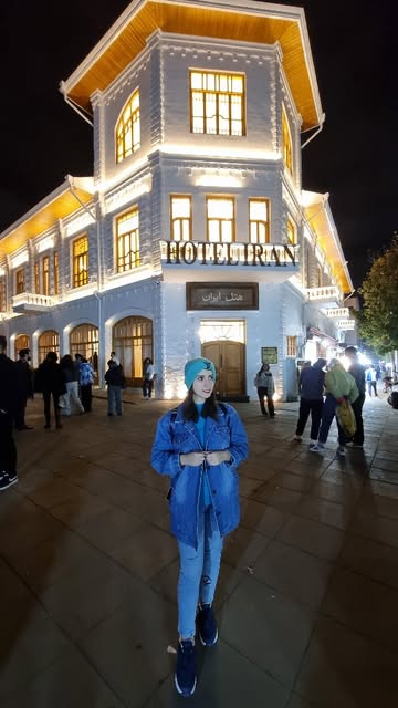 پست اینستاگرام DS-zWiykh34