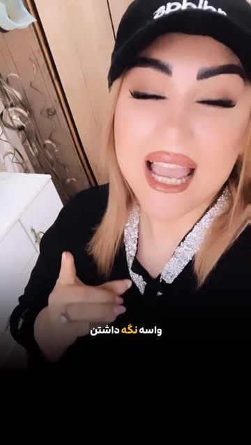 پست اینستاگرام DSC6EU4DCxy