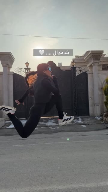 پست اینستاگرام DSxcrEMiI2_