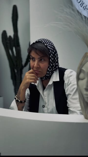 پست اینستاگرام DY-R2bmsryw