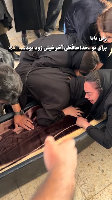 پست اینستاگرام DY7yeNoxAEr