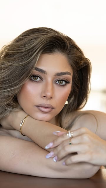 پست اینستاگرام DY87s3TBAsa