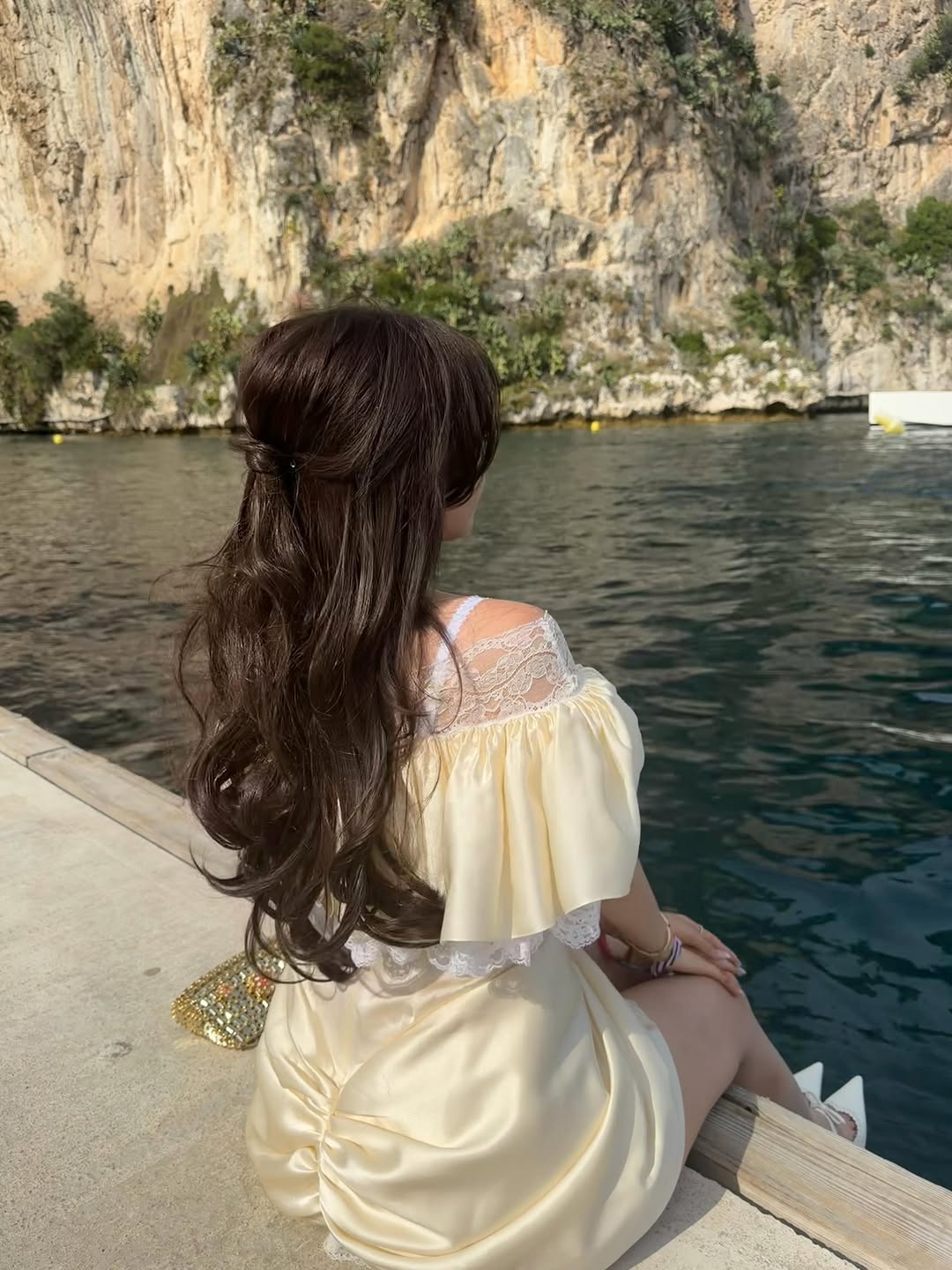 Instagram post DZYMiWREmqq