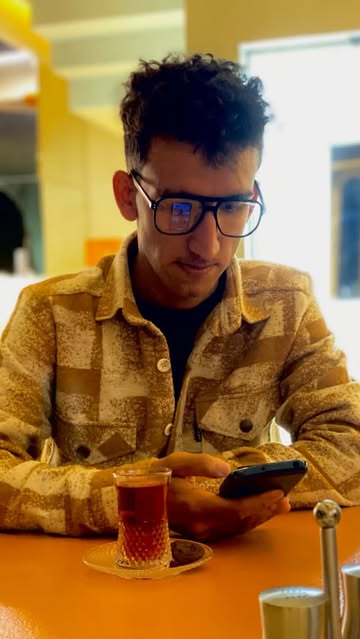 پست اینستاگرام DZuA7XsBlAN