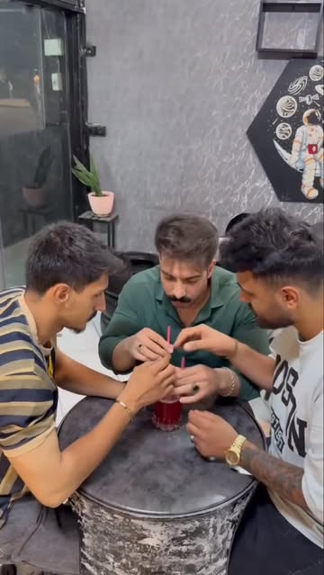 پست اینستاگرام DZzP9a3NxMI