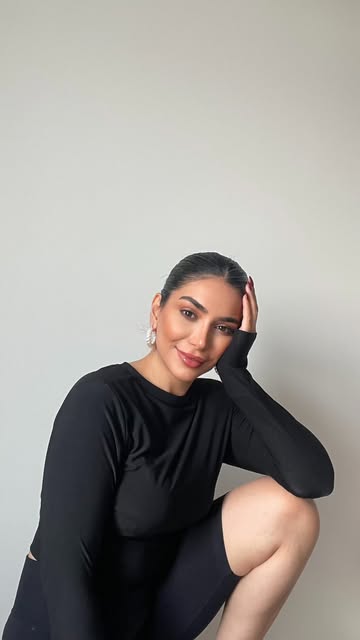 پست اینستاگرام Da1NA2dorIT