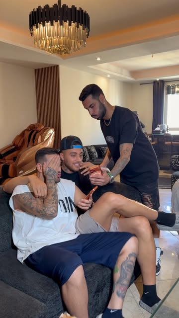 پست اینستاگرام DaCwPWEsTy4