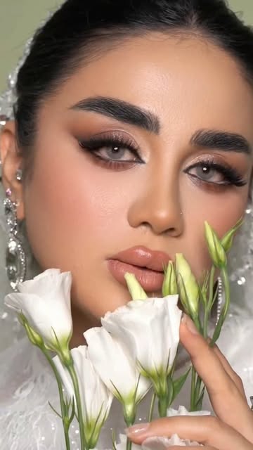 پست اینستاگرام DaQfFliorBK
