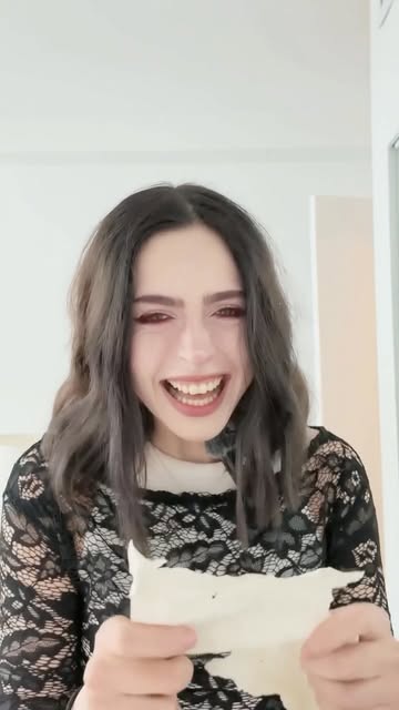 پست اینستاگرام DaVVGz0AQNs