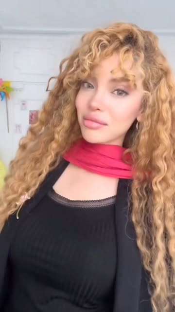 پست اینستاگرام DaaiVP_IHA3
