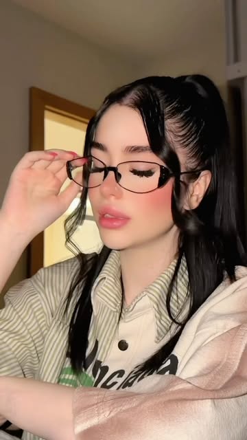 پست اینستاگرام Db3hUgRRjt2