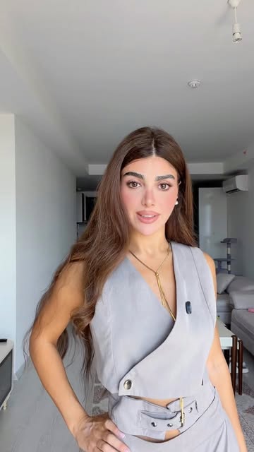 پست اینستاگرام Db5Nt0psAVd