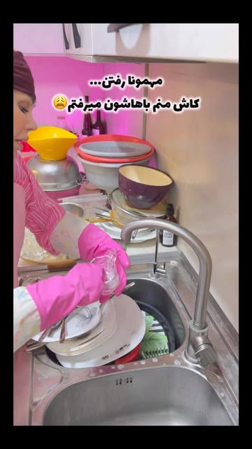 پست اینستاگرام Db72Ruzsi_m