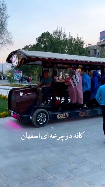 پست اینستاگرام Db9Gy9vonCJ
