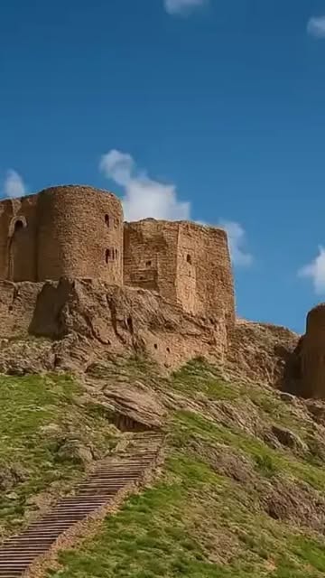 پست اینستاگرام DbP-ub9Mwk2