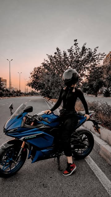 پست اینستاگرام DbV-Cn3tMoj