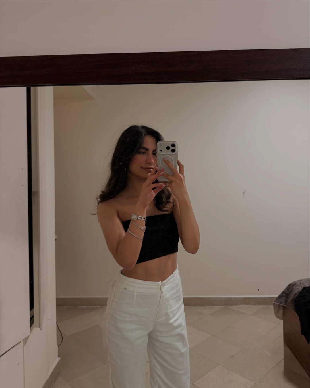 Instagram post DbYnZxmlLfs
