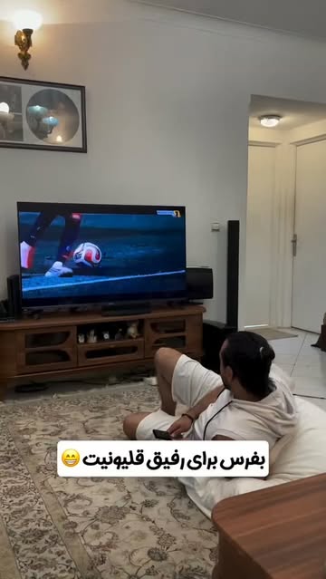 پست اینستاگرام DbuuYLwuT4D