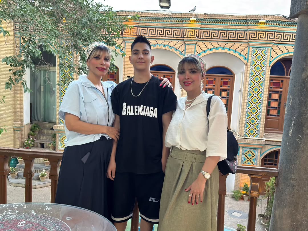 پست اینستاگرام DbyPZnIirJ9
