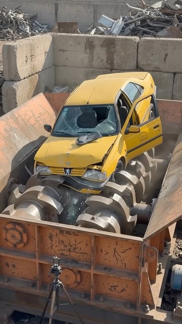پست اینستاگرام DbylCU7Il6T